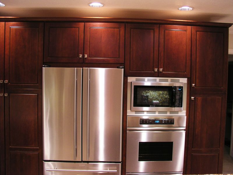 Enhances natural wood beauty and color.